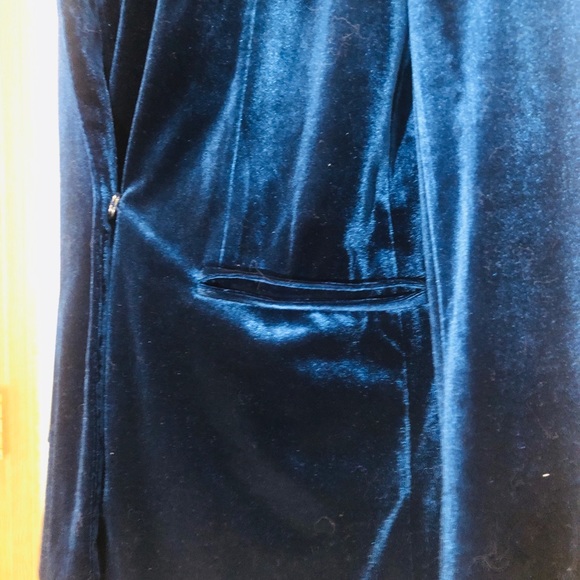 Forever 21 Velvet Blue Jacket with lining long sleeve with pockets - Picture 4 of 7